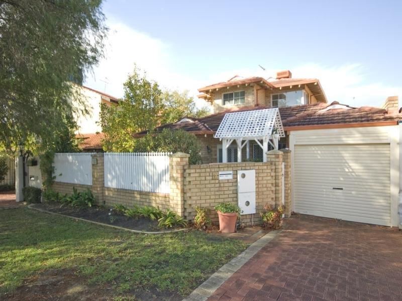 12 Moreau Mews, Applecross