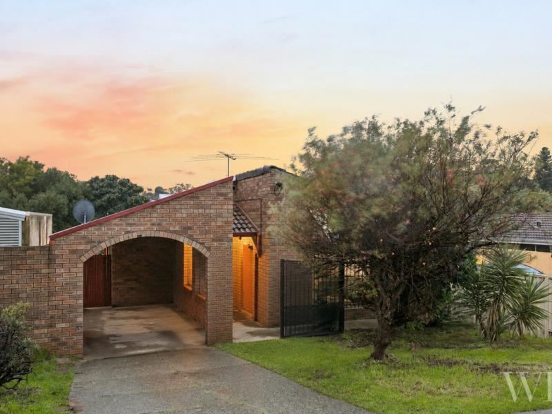 78 Edmund Street, White Gum Valley WA 6162