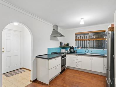 78 Edmund Street, White Gum Valley WA 6162