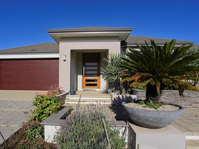 142 Grand Entrance, Australind WA 6233