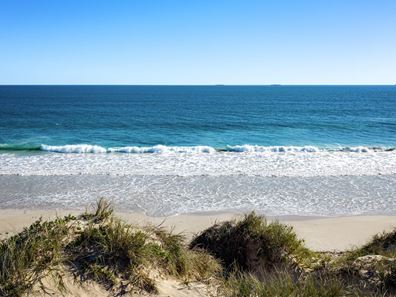 13 Moorings Loop, Sunset Beach WA 6530