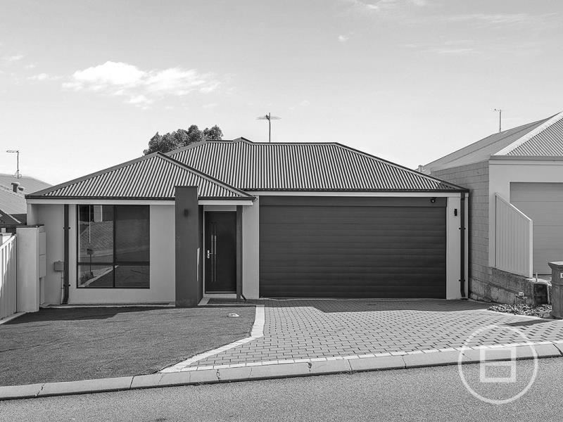 30 Zingarello Street, Pearsall WA 6065