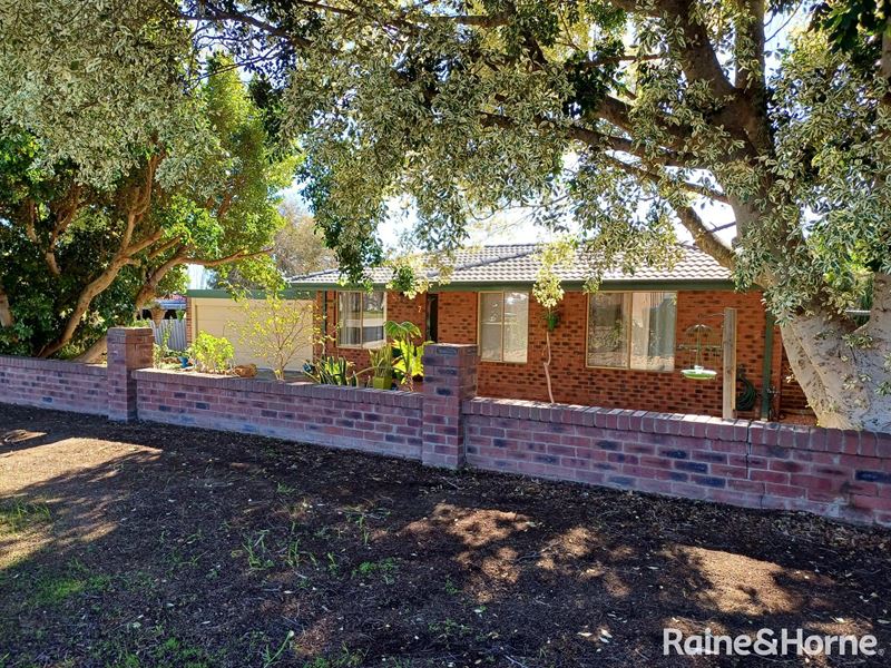 7 Creek Edge, Swan View