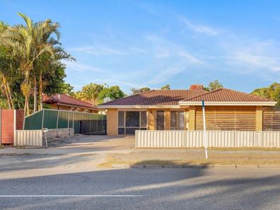 108 Murdoch Road, Thornlie WA 6108