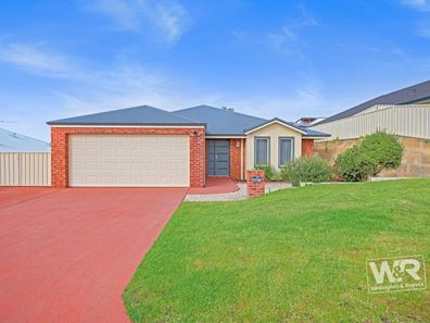 11 Price Street, Bayonet Head WA 6330