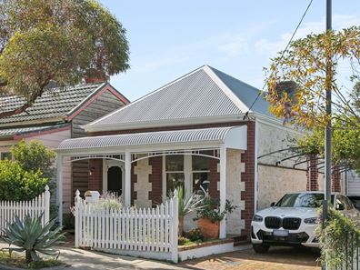 8 Wright Street, White Gum Valley WA 6162