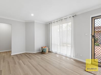 2/62 Smith Street, Dianella WA 6059