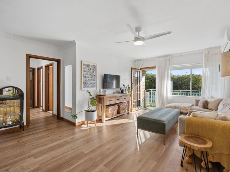 8/30 Lockwood Street, Yokine WA 6060