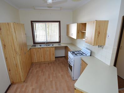 32 Granberry Drive, Carnarvon WA 6701