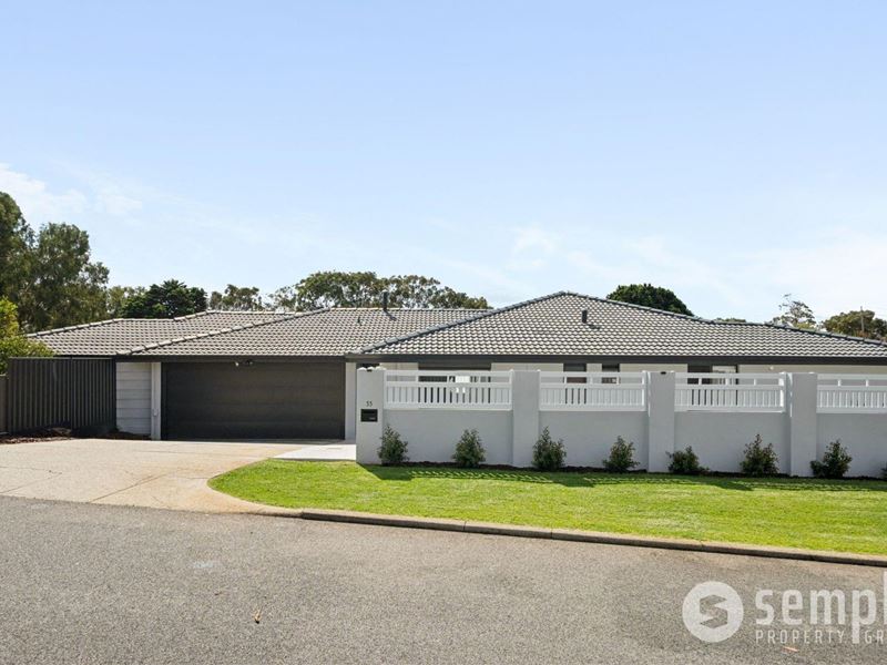 33 Winchester Way, Leeming WA 6149