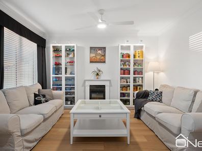 9 Xanthium Circle, Seville Grove WA 6112