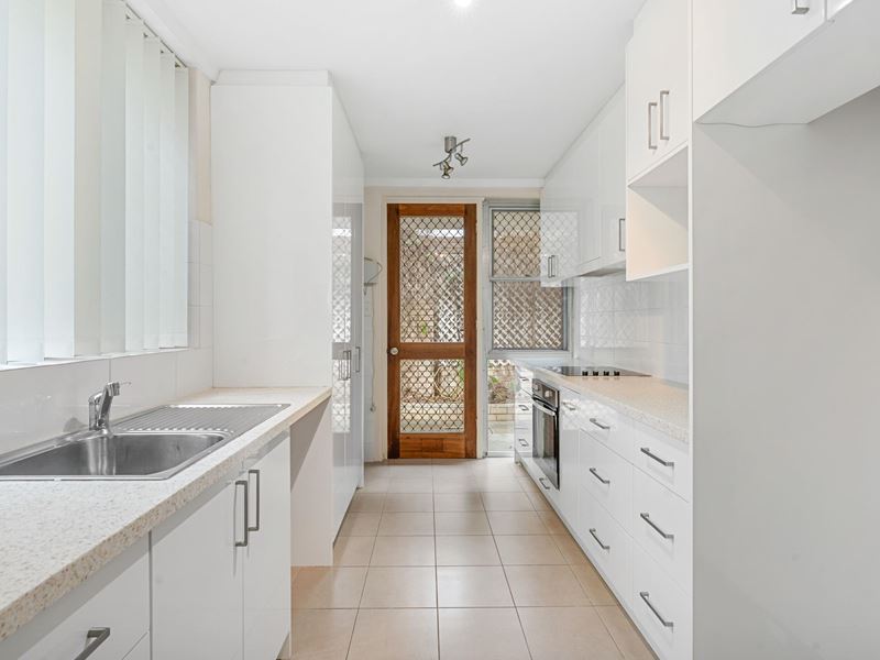 3/70 Matheson Road, Applecross