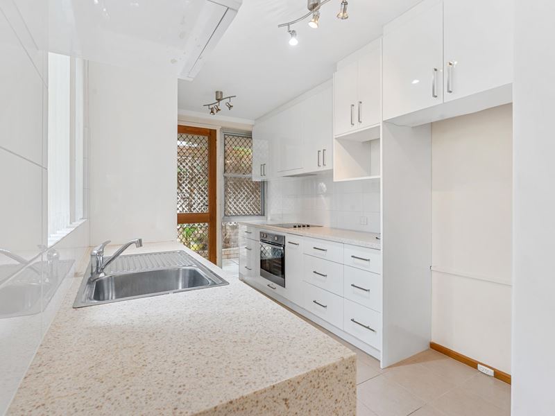 3/70 Matheson Road, Applecross WA 6153