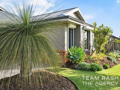 6 Benjamin Crescent, Tapping WA 6065