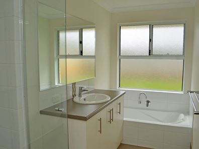 10 Thistle Wynd, Wandina WA 6530