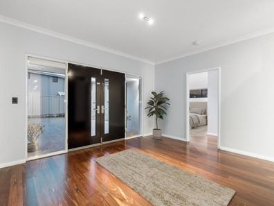 12 Breelya Rise, Canning Vale WA 6155