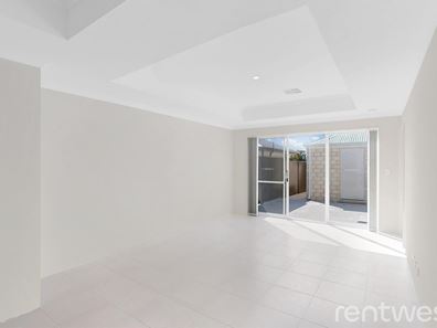 12 Yabbra Entrance, Yanchep WA 6035