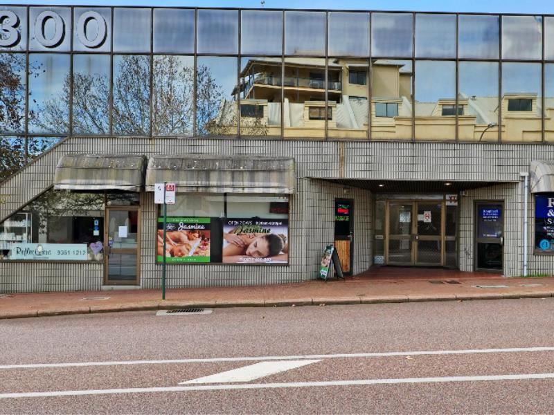 4/300 Albany Highway, Victoria Park WA 6100