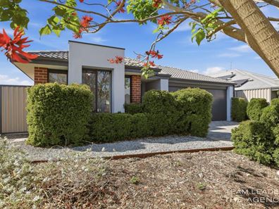 8 Glancer Road, Whitby WA 6123