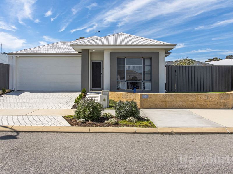 2 Deepwater Way, Lakelands WA 6180