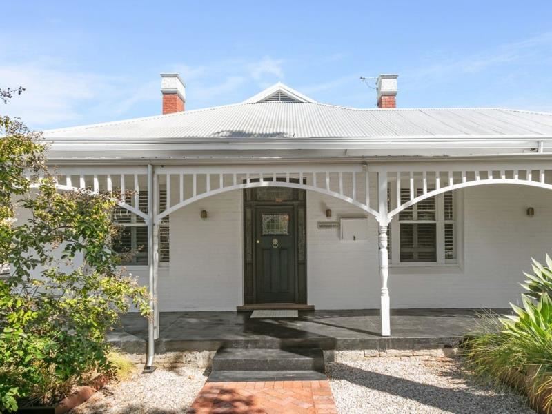 21 Melville, Claremont