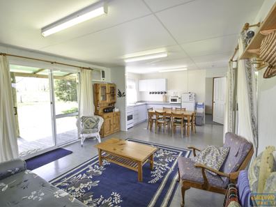COTTAGE/378 Connell Road, Catterick WA 6255