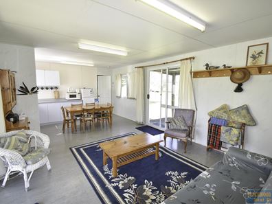 COTTAGE/378 Connell Road, Catterick WA 6255