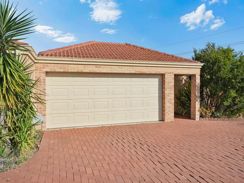 3/14 Stephen Street, Queens Park WA 6107