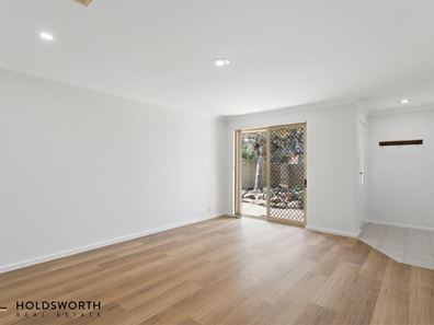 2/43 Wandarrie Avenue, Yokine WA 6060