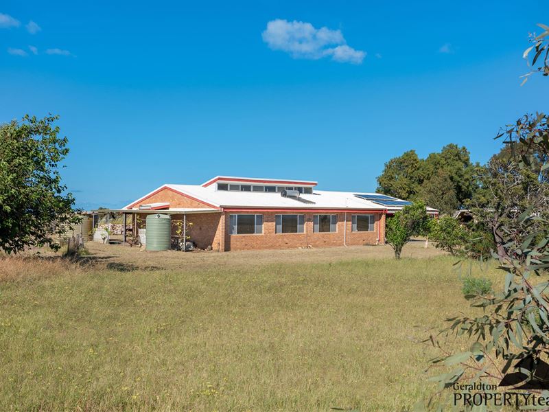 6 Cooper Street, Waggrakine WA 6530