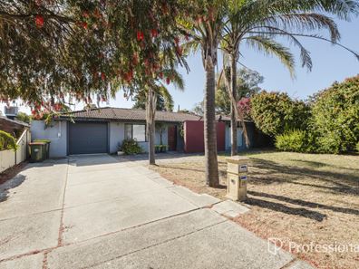 33 Clover Square, Girrawheen WA 6064