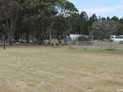 77 Sixth Avenue, Kendenup WA 6323