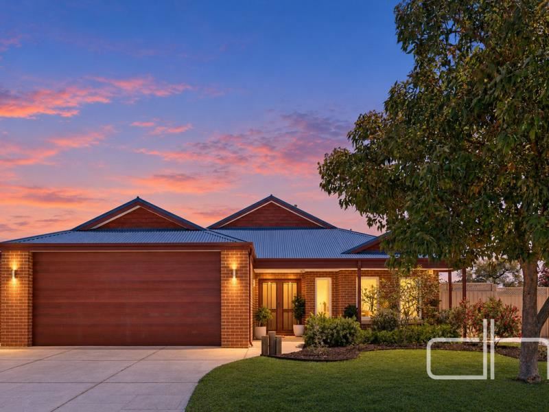 5 Craighall Turn, Madeley WA 6065