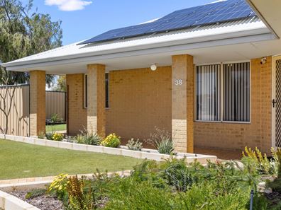 38 Blackwood Meander, Yanchep WA 6035
