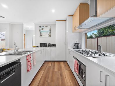 24A Camillo Street, Coolbellup WA 6163