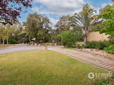 33 Thornbill Loop, Beeliar WA 6164