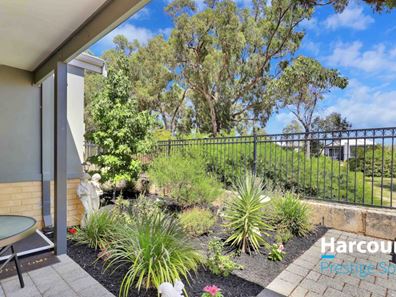 43 Somerford Promenade, Wellard WA 6170