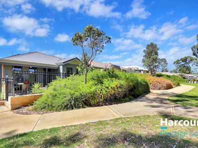 43 Somerford Promenade, Wellard WA 6170