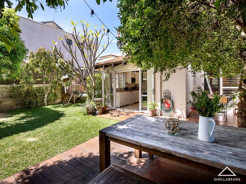 8/89 Davies Road, Claremont WA 6010
