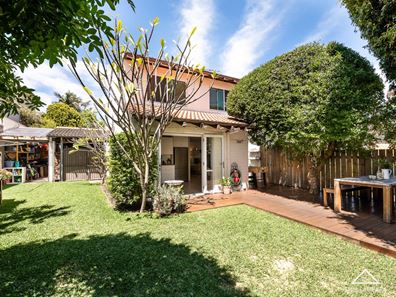 8/89 Davies Road, Claremont WA 6010