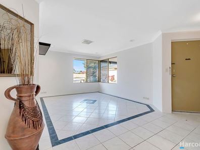 5 Kybo Place, Ballajura WA 6066