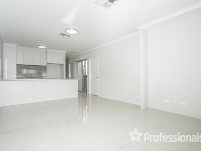 U9/89 Redstone Trail, Ellenbrook WA 6069