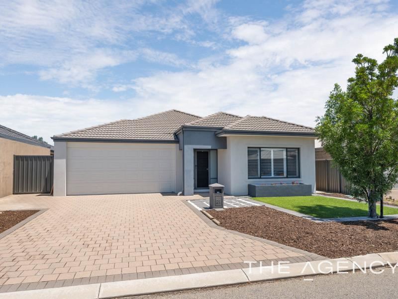 21 Summerville Boulevard, Caversham WA 6055