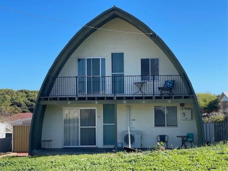 16 Downes Way, Port Denison
