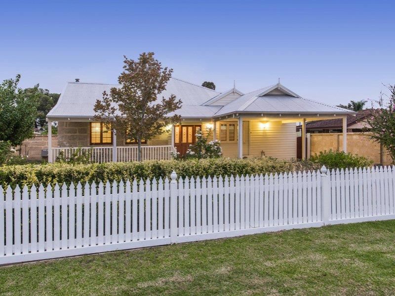 33 Macao Road, High Wycombe