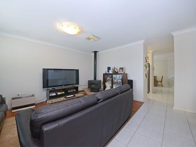 11 Whiston Crescent, Clarkson WA 6030