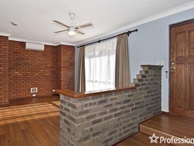 4 Henry Street, Rockingham WA 6168