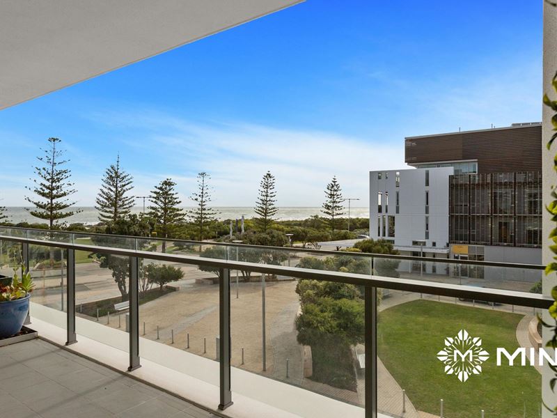 301/17 Freeman Loop, North Fremantle