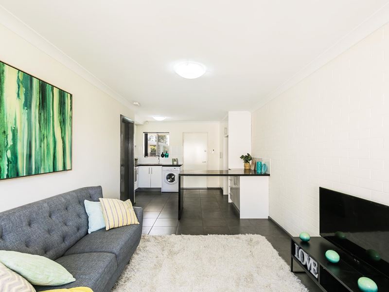 8/19 Coode Street, Fremantle