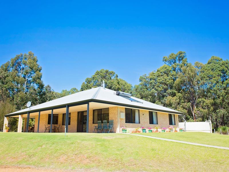 116 MACQUARIE STREET, Noggerup WA 6225